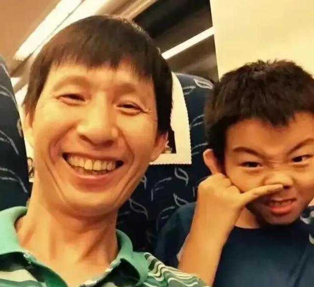 开云体育官方网站-祝贺吴宜泽！